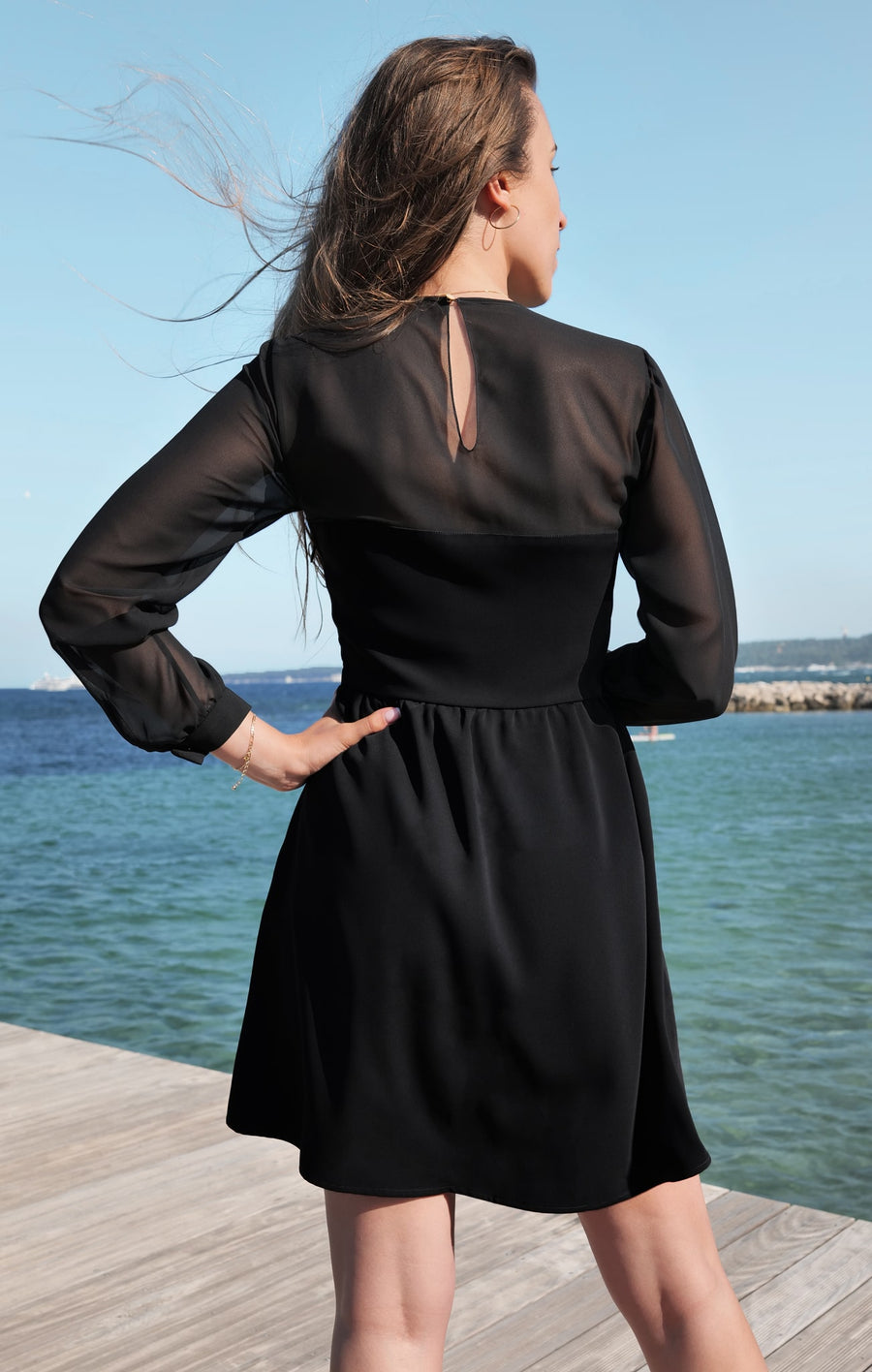 robe noire fluide Aline vue de dos
